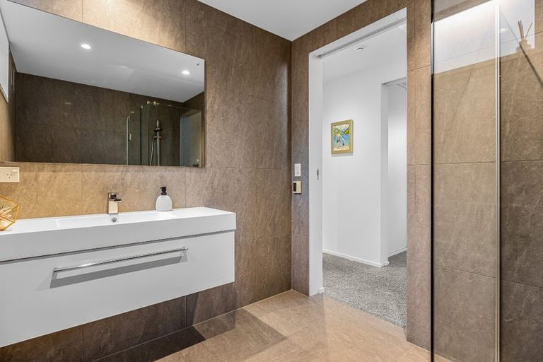 Photo of property in 33a Bowenvale Avenue, Cashmere, Christchurch, 8022