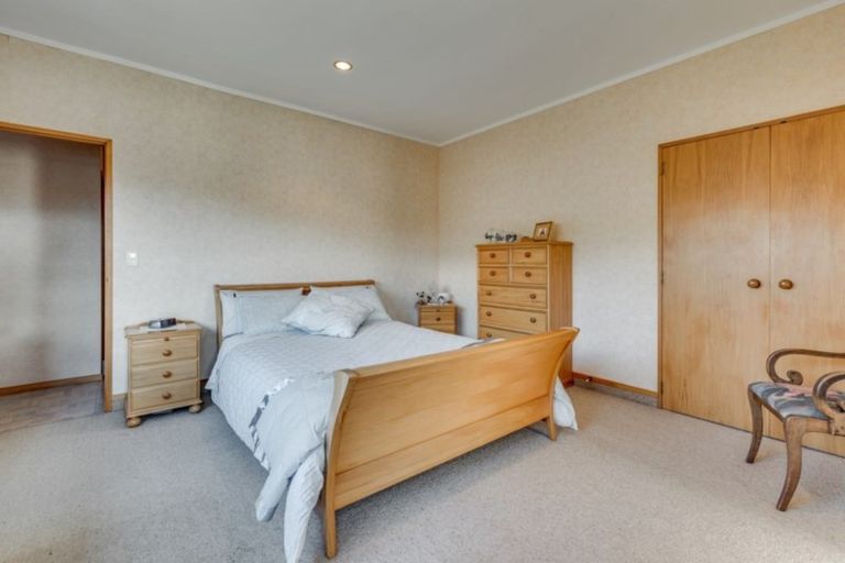 Photo of property in 5 Haines Grove, Rainbow Point, Taupo, 3330