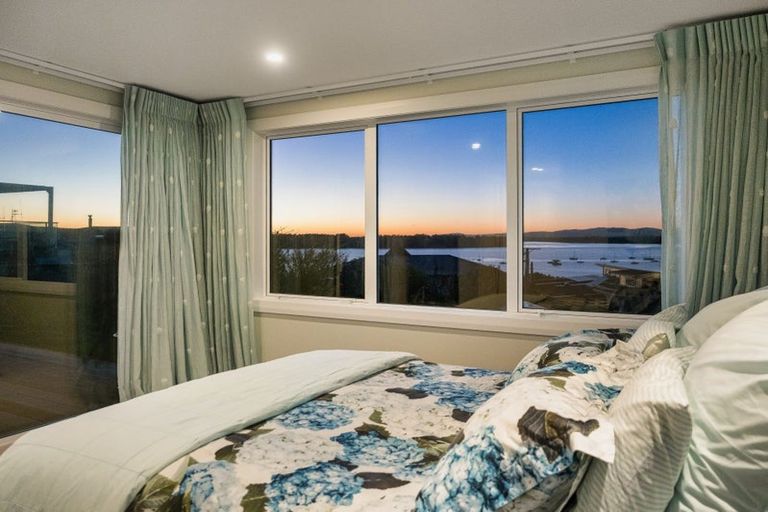 Photo of property in 37 Coppelia Avenue, Omokoroa, 3114