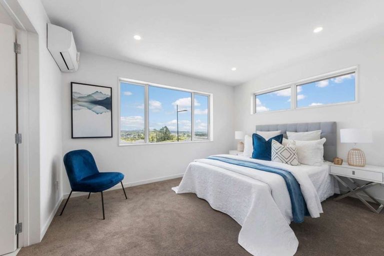 Photo of property in 25 Reserva Crescent, Kumeu, 0810