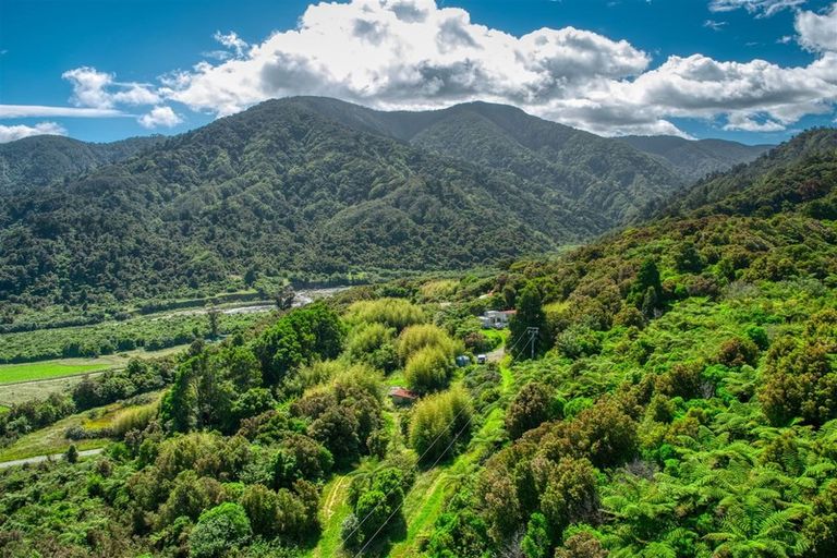 Photo of property in 3094 Coast Road, Barrytown, Runanga, 7873