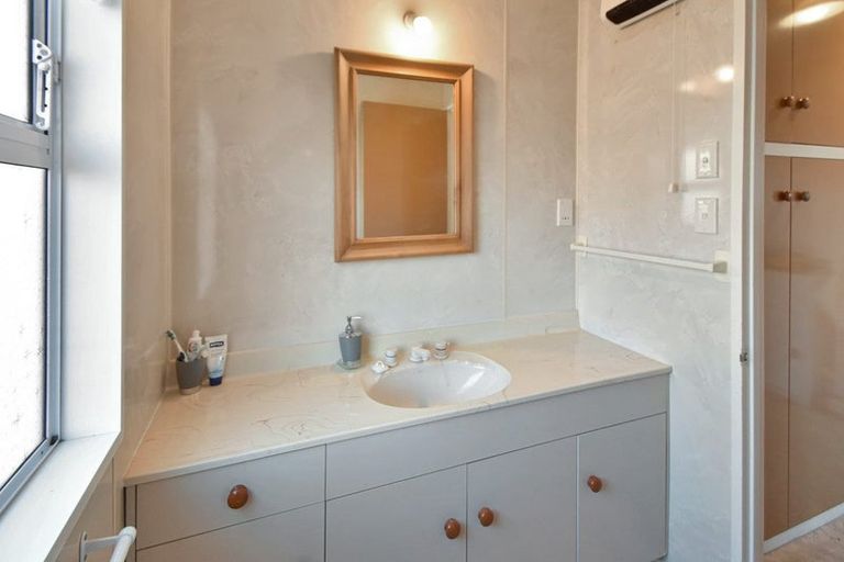 Photo of property in 4 Benmore Place, Omarama, 9412