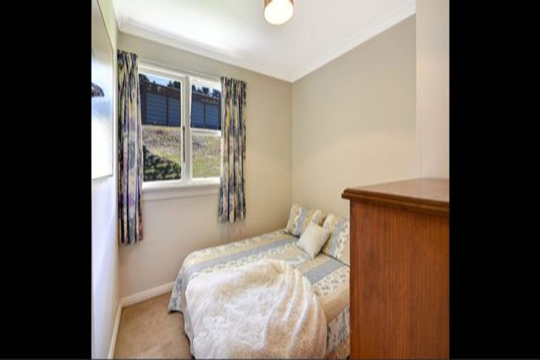 Photo of property in 6 Gilkison Street, Halfway Bush, Dunedin, 9010