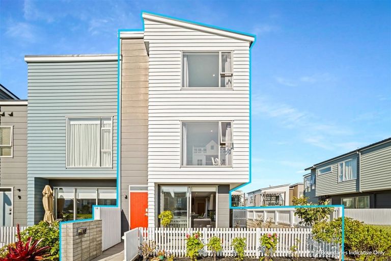 Photo of property in 7 Rangihina Road, Hobsonville, Auckland, 0616