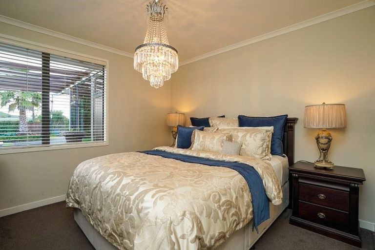 Photo of property in 8 Doctors Hill Road, Maungaturoto, 0520