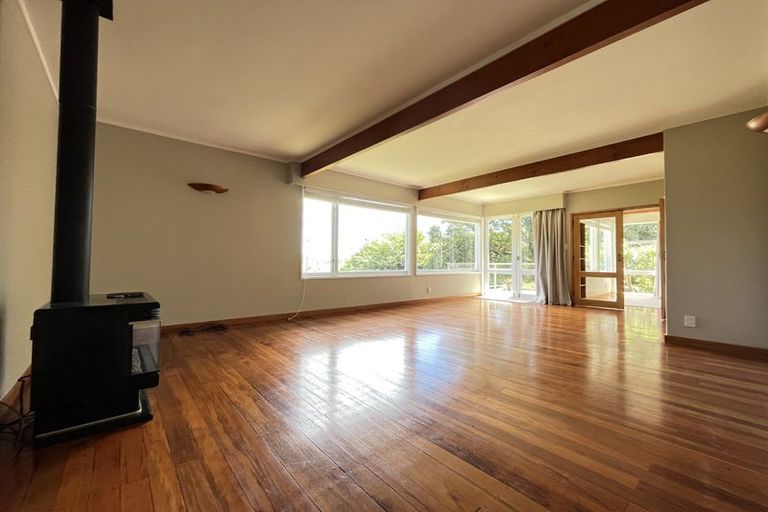 Photo of property in 39 Acheron Road, Paremata, Porirua, 5026