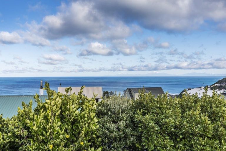 Photo of property in 14 Orchy Crescent, Southgate, Wellington, 6023