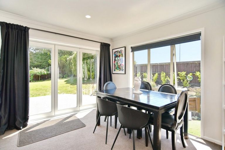 Photo of property in 1 Limes Avenue, Parklands, Christchurch, 8083