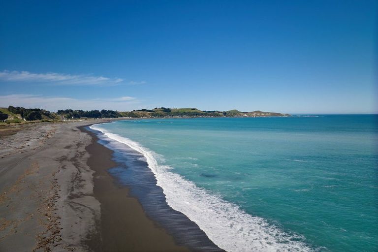 Photo of property in 8 Ingles Drive, Kaikoura Flat, Kaikoura, 7371