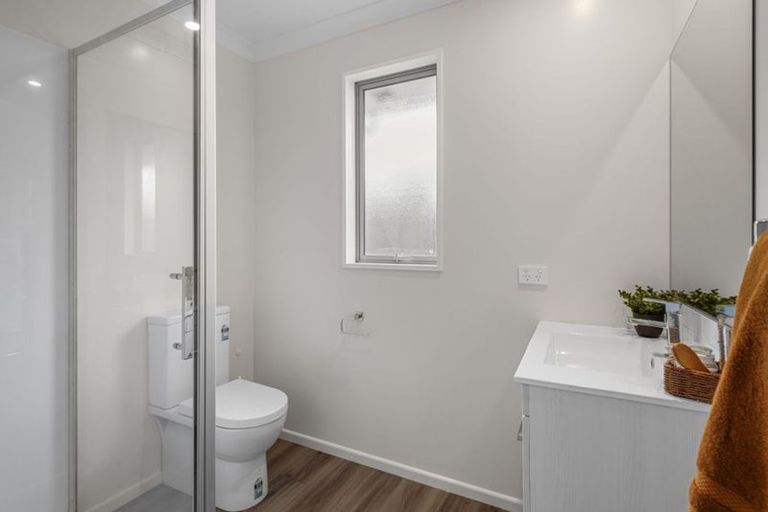 Photo of property in 10 Kokoda Street, Halswell, Christchurch, 8025