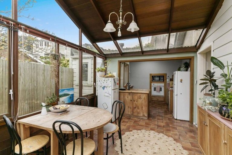 Photo of property in 2 Naughton Terrace, Kilbirnie, Wellington, 6022