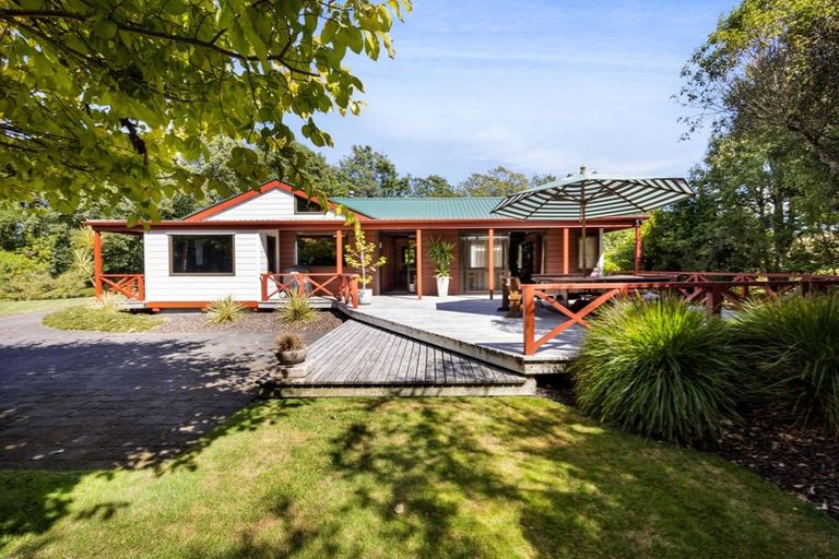 Photo of property in 1760 Mountain Road, Inglewood, 4386