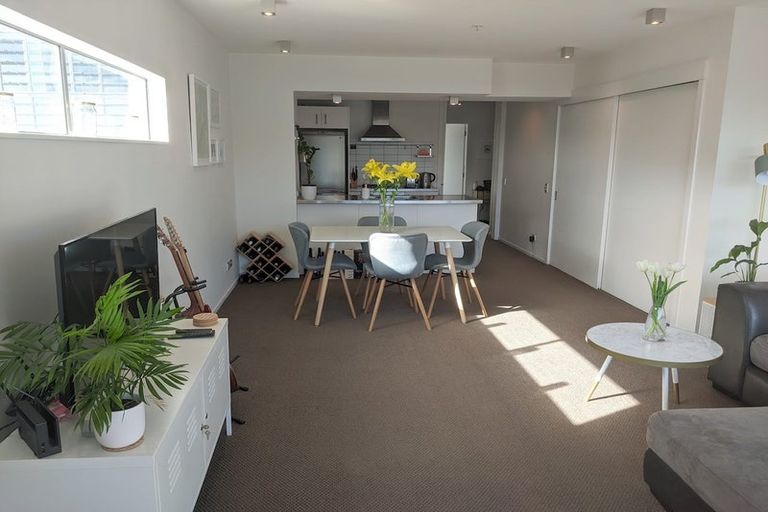 Photo of property in Sol Apartments, 23/37 Jessie Street, Te Aro, Wellington, 6011
