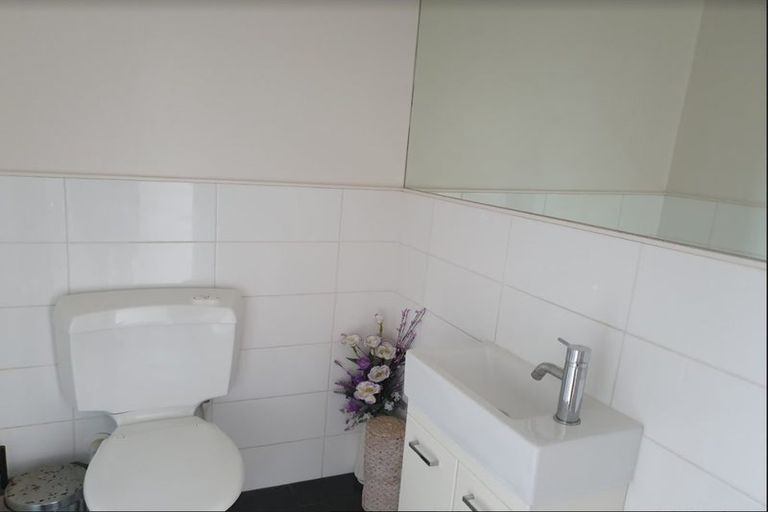 Photo of property in 91 Cypress Drive, Maungaraki, Lower Hutt, 5010