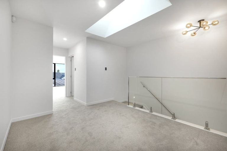 Photo of property in 3/399 Massey Road, Mangere East, Auckland, 2024