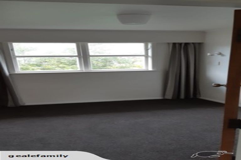 Photo of property in 23 Seatoun Heights Road, Miramar, Wellington, 6022