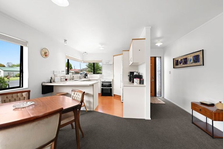 Photo of property in 14 Rogers Place, Fairview Downs, Hamilton, 3214