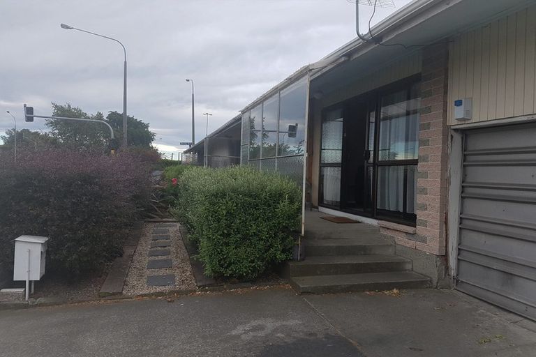 Photo of property in 416 Barbadoes Street, Christchurch Central, Christchurch, 8013