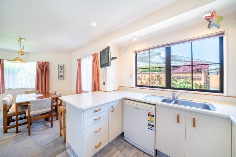 Photo of property in 2/25 De Menech Grove, Avalon, Lower Hutt, 5011