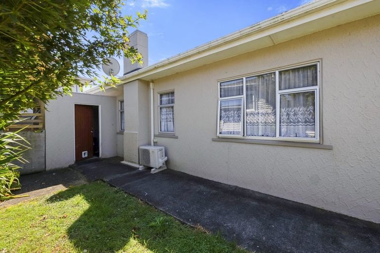 Photo of property in 51a Richmond Street, Waitara, 4320