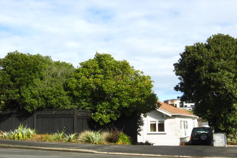 Photo of property in 46 Hackthorne Road, Cashmere, Christchurch, 8022