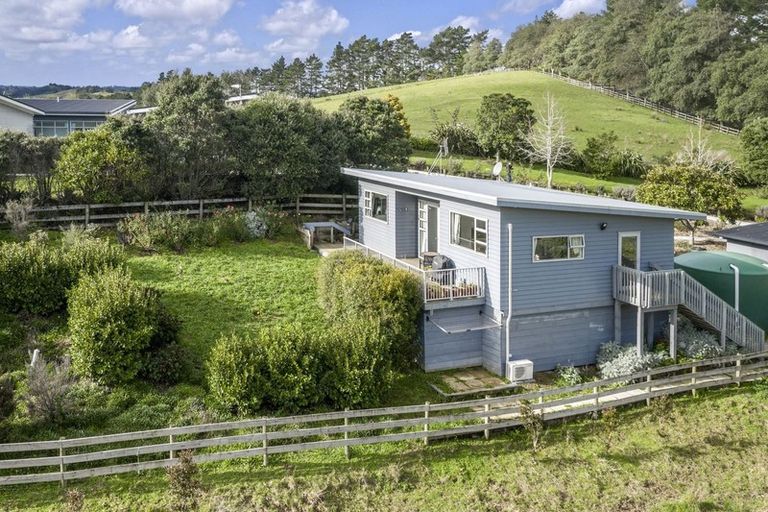 Photo of property in 210a Monowai Road, Wainui, Silverdale, 0994