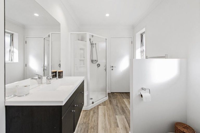 Photo of property in 4 Carlyle Lane, Rolleston, 7614