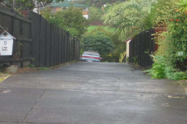 Photo of property in 2/30 Curacao Place, Half Moon Bay, Auckland, 2012