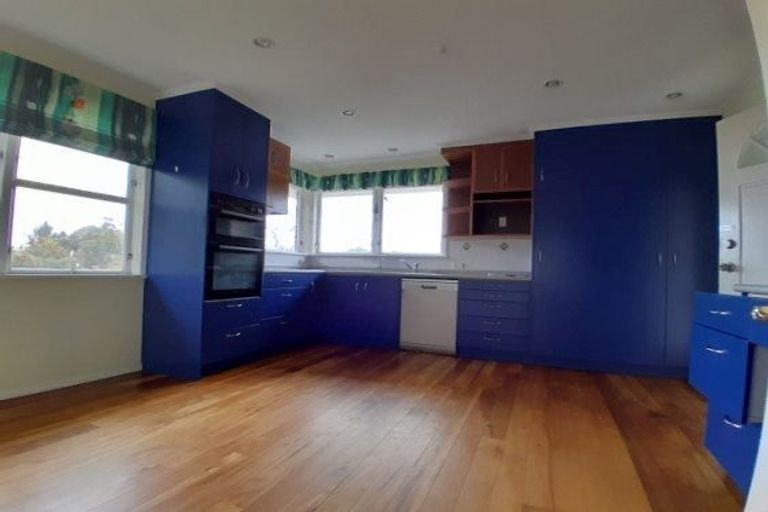 Photo of property in 361 Arapaepae Road, Levin, 5571