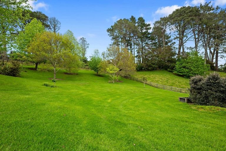 Photo of property in 227 Glenmore Road, Coatesville, Albany, 0793