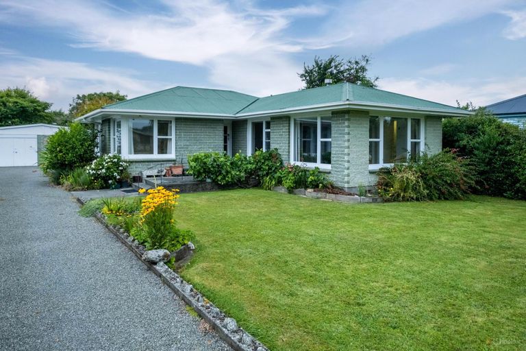 Photo of property in 32 Campbell Street, Geraldine, 7930