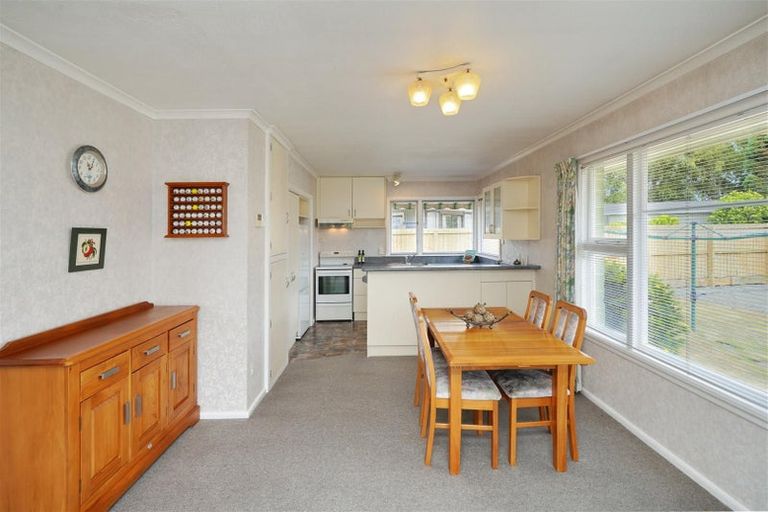 Photo of property in 25 Aileen Place, Upper Riccarton, Christchurch, 8041