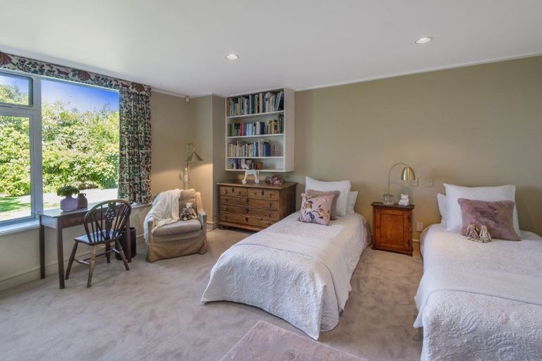 Photo of property in 173 Beach Road, Castor Bay, Auckland, 0620