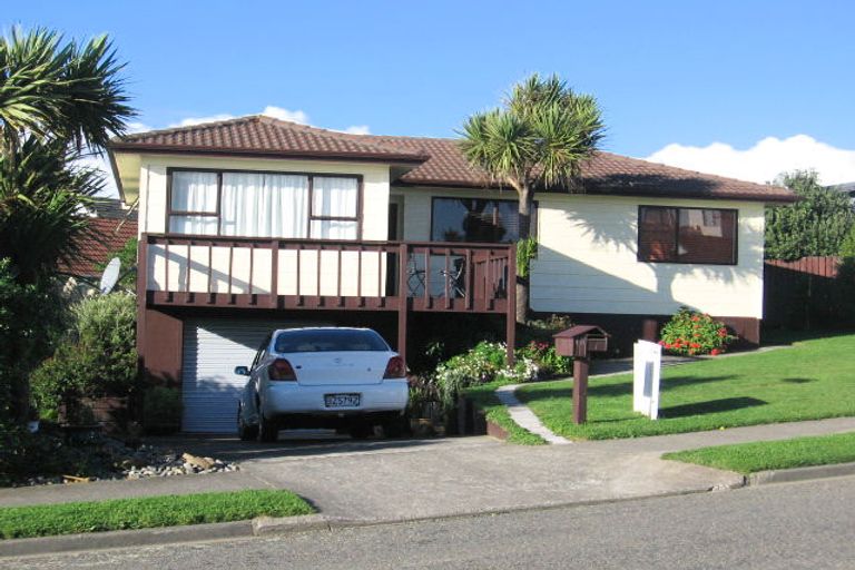 Photo of property in 18 Moki Street, Titahi Bay, Porirua, 5022