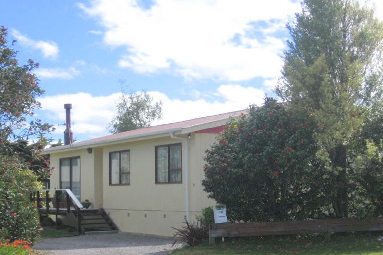 Photo of property in 58 Hawai Street, Two Mile Bay, Taupo, 3330