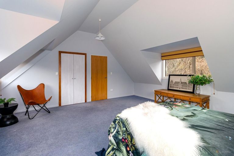 Photo of property in 2 Hislop Street, Geraldine, 7930