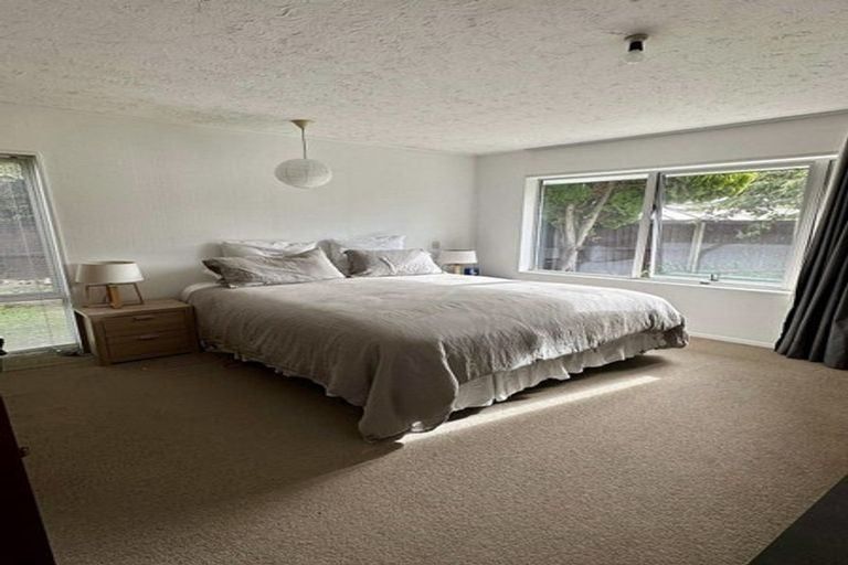 Photo of property in 5 Chatswood Place, Bishopdale, Christchurch, 8051