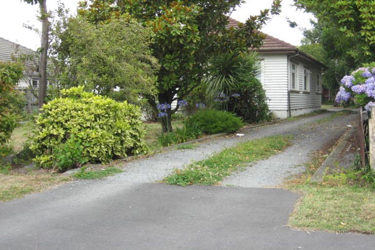 Photo of property in 98 Suva Street, Upper Riccarton, Christchurch, 8041