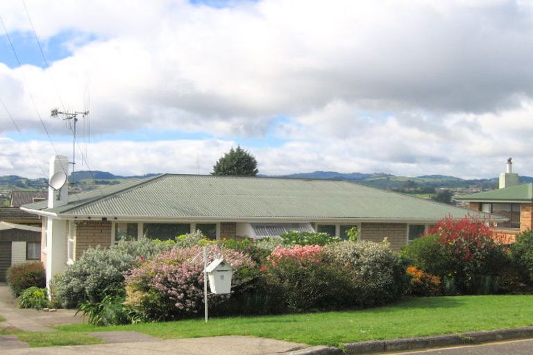 Photo of property in 8 Simmonds Grove, Greerton, Tauranga, 3112