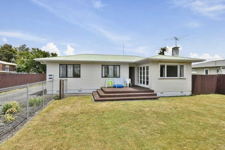 Photo of property in 26 Cosgrave Road, Papakura, 2110