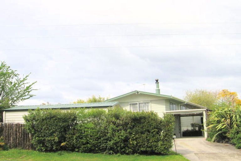 Photo of property in 36 Gem Street, Pukehangi, Rotorua, 3015