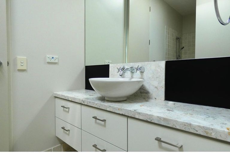 Photo of property in 12b Domain Drive, Parnell, Auckland, 1052