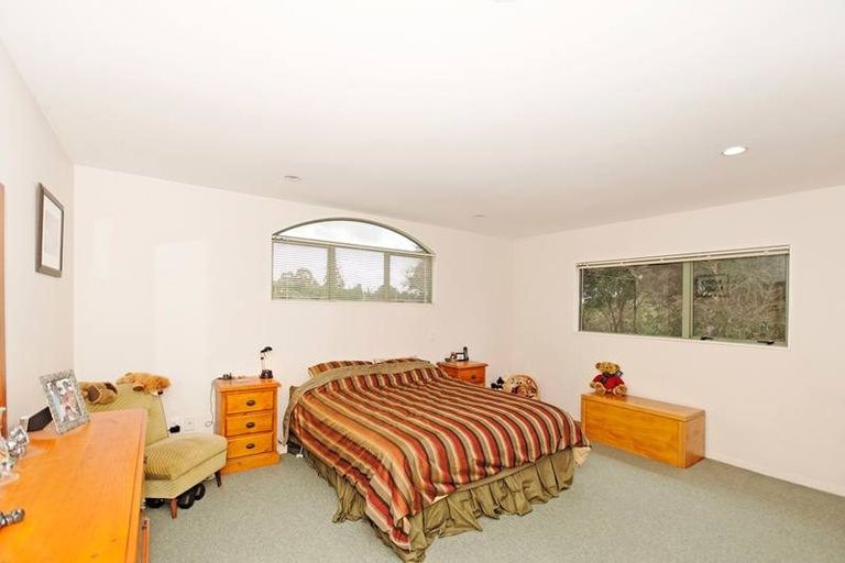 Photo of property in 151e Colwill Road, Massey, Auckland, 0614