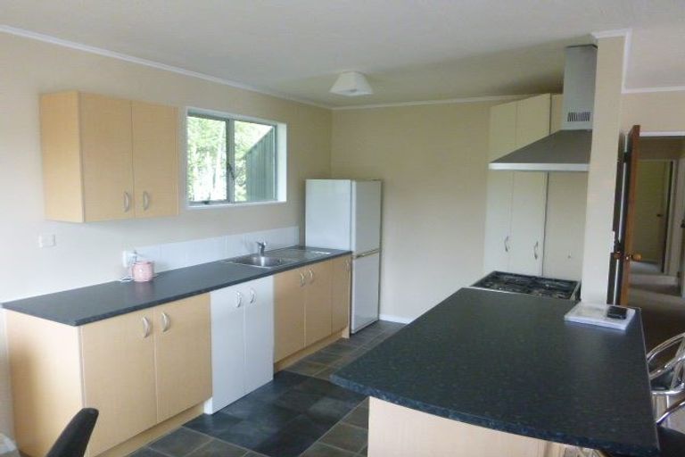 Photo of property in 25 Hartford Crescent, Totara Park, Upper Hutt, 5018