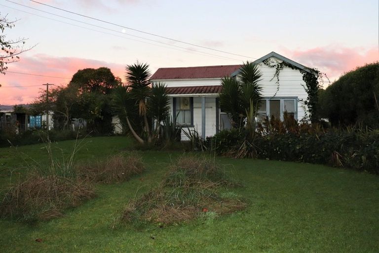 Photo of property in 15 Mabel Street, Levin, 5510