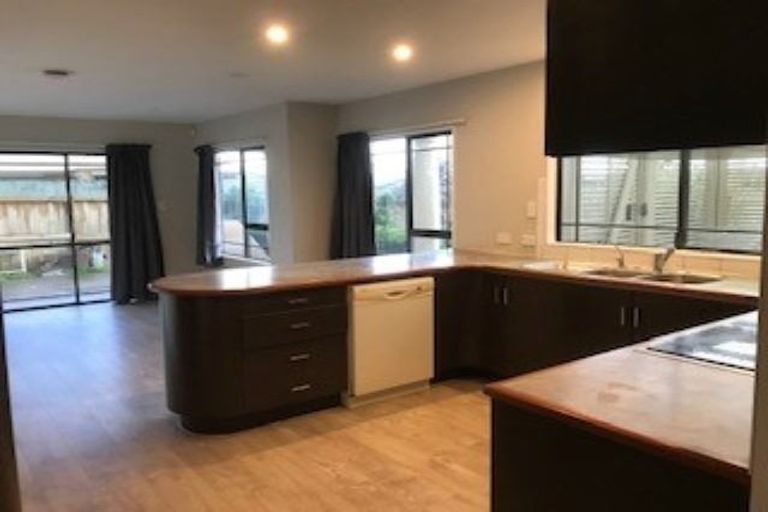 Photo of property in 21 Elderton Avenue, Pyes Pa, Tauranga, 3112