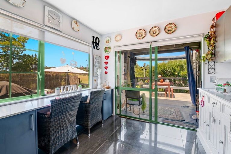 Photo of property in 1/3 Pelican Lane, Unsworth Heights, Auckland, 0632