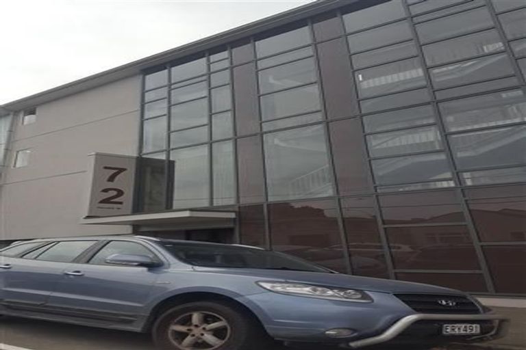 Photo of property in Luxford Villas, 116/72 Herald Street, Berhampore, Wellington, 6023