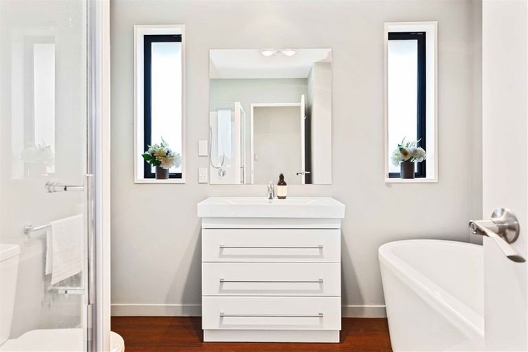 Photo of property in 72 Acacia Avenue, Rangiora, 7400