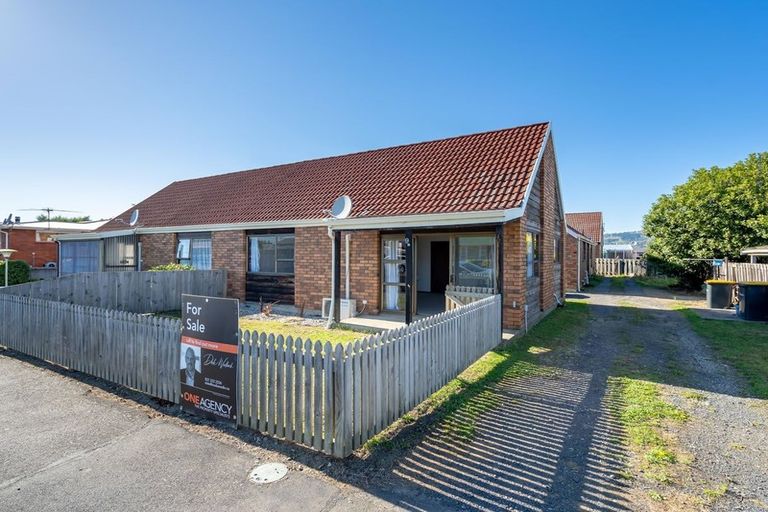 Photo of property in 9b Tay Street, Mosgiel, 9024
